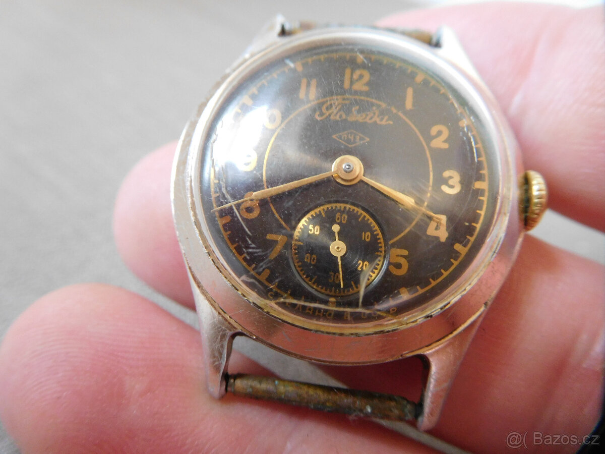 STARÉ HODINKY POBEDA - 8