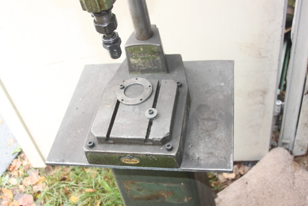 Stojanový ruční lis - litinový profi - 8