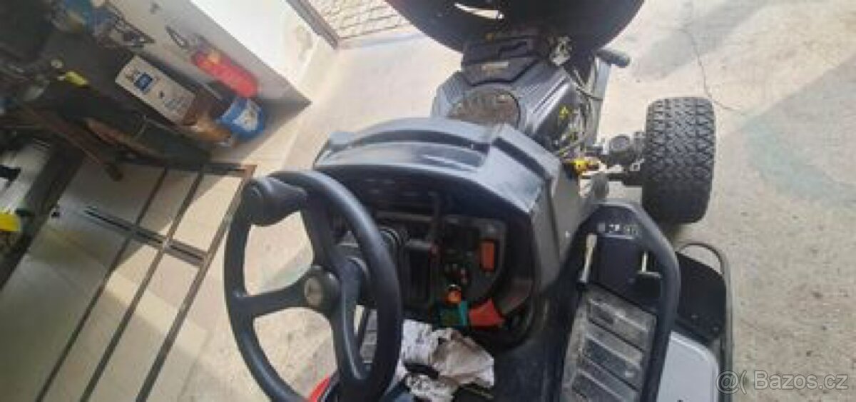 Zahradní traktor mulčovač Starjet - 8