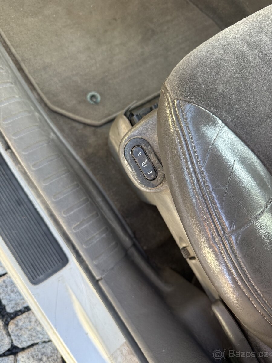 PT-Cruiser 2.0i automat nová STK - 8