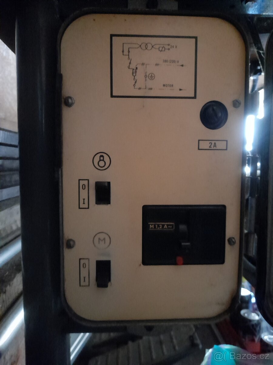 Šicí stroj Minerva - 8