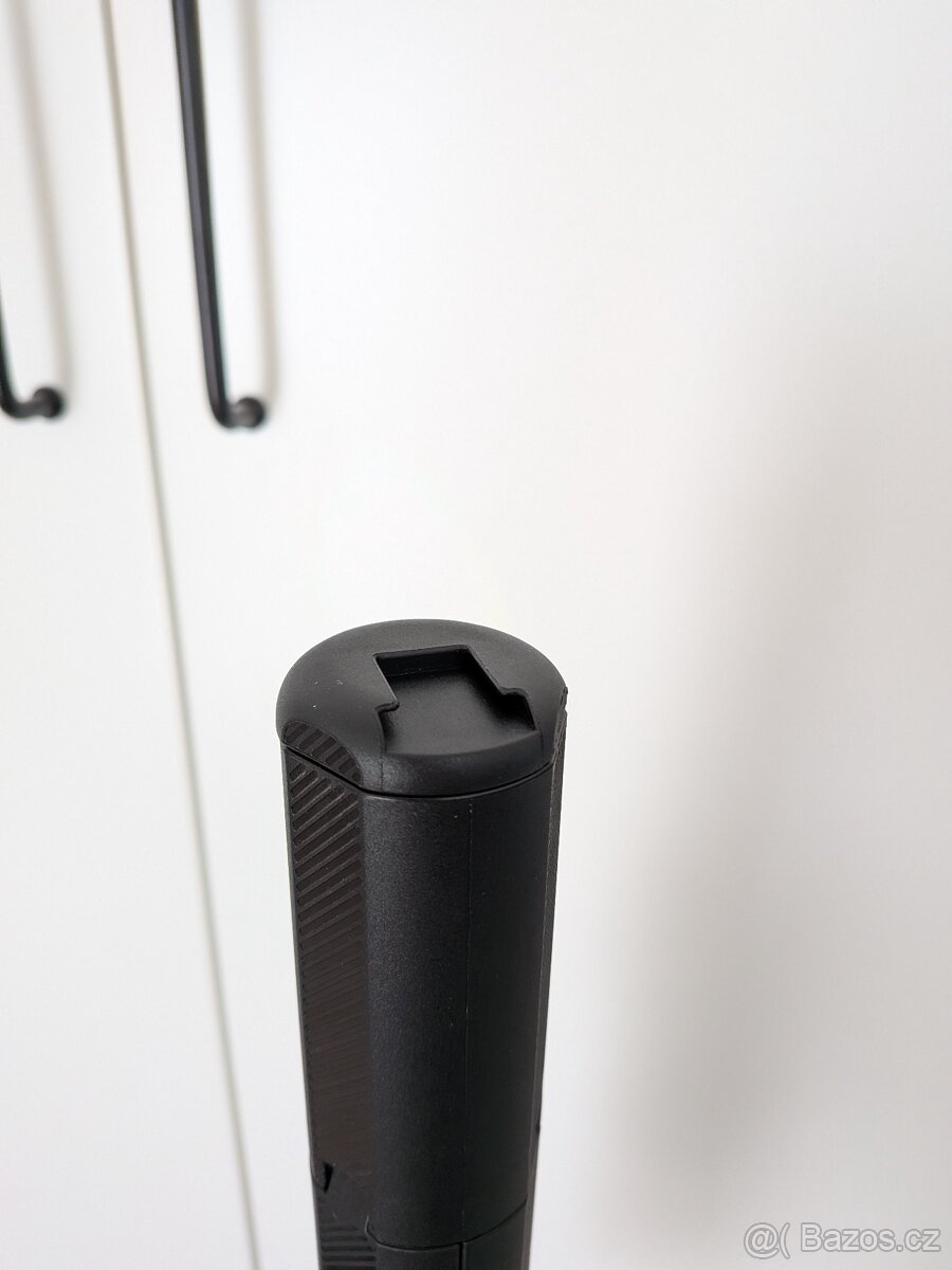 2v1 selfie tyč / stativ - 8