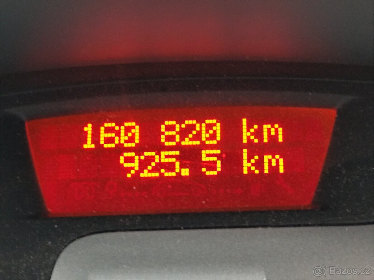 Renault Clio 3 grandtour dci 1.5 - 8