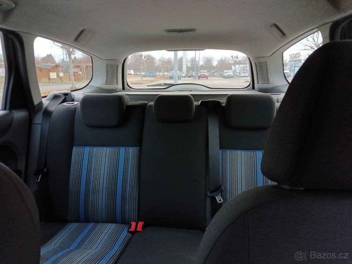 Prodám Ford Focus Combi 1.6TDCI 74KW Trend D r.v. 2008 - 8