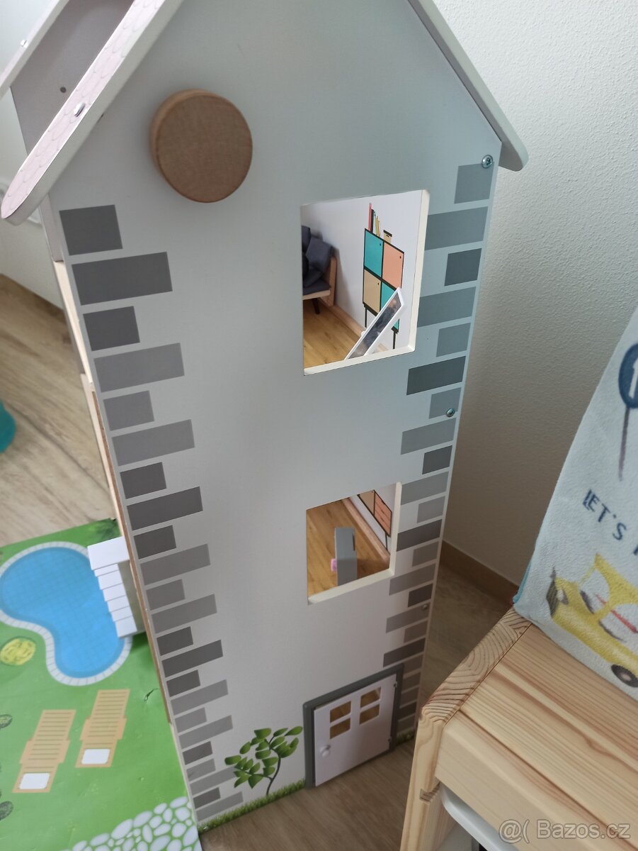 Domeček pro panenky - 8