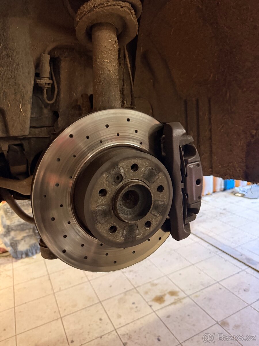 Prodám BMW E60 530D 160kw - 8