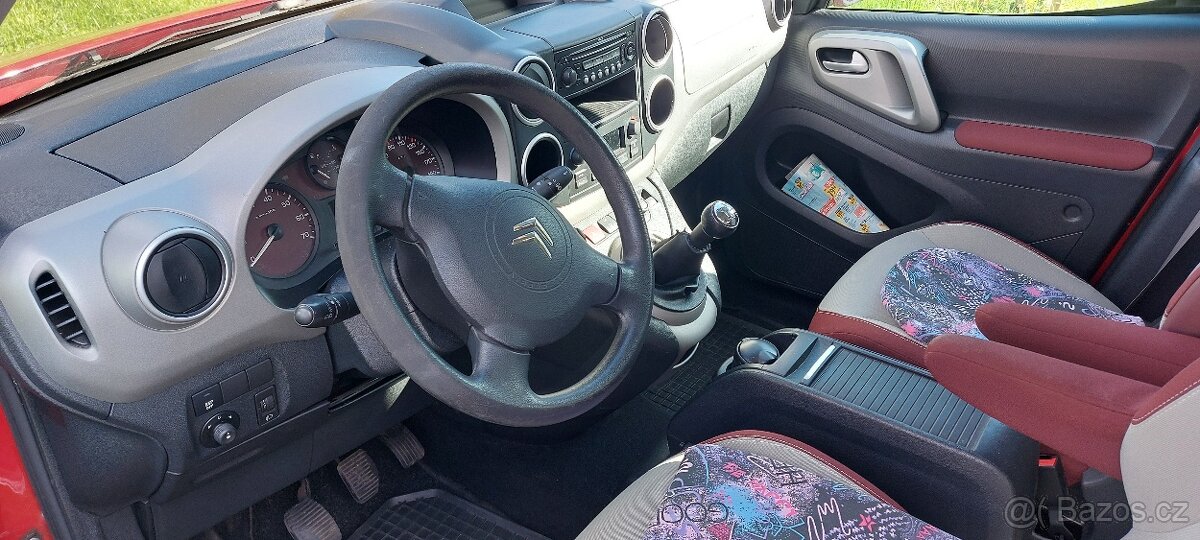 Citroen Berlingo 1,6HDI, 80kw Multispace - 8