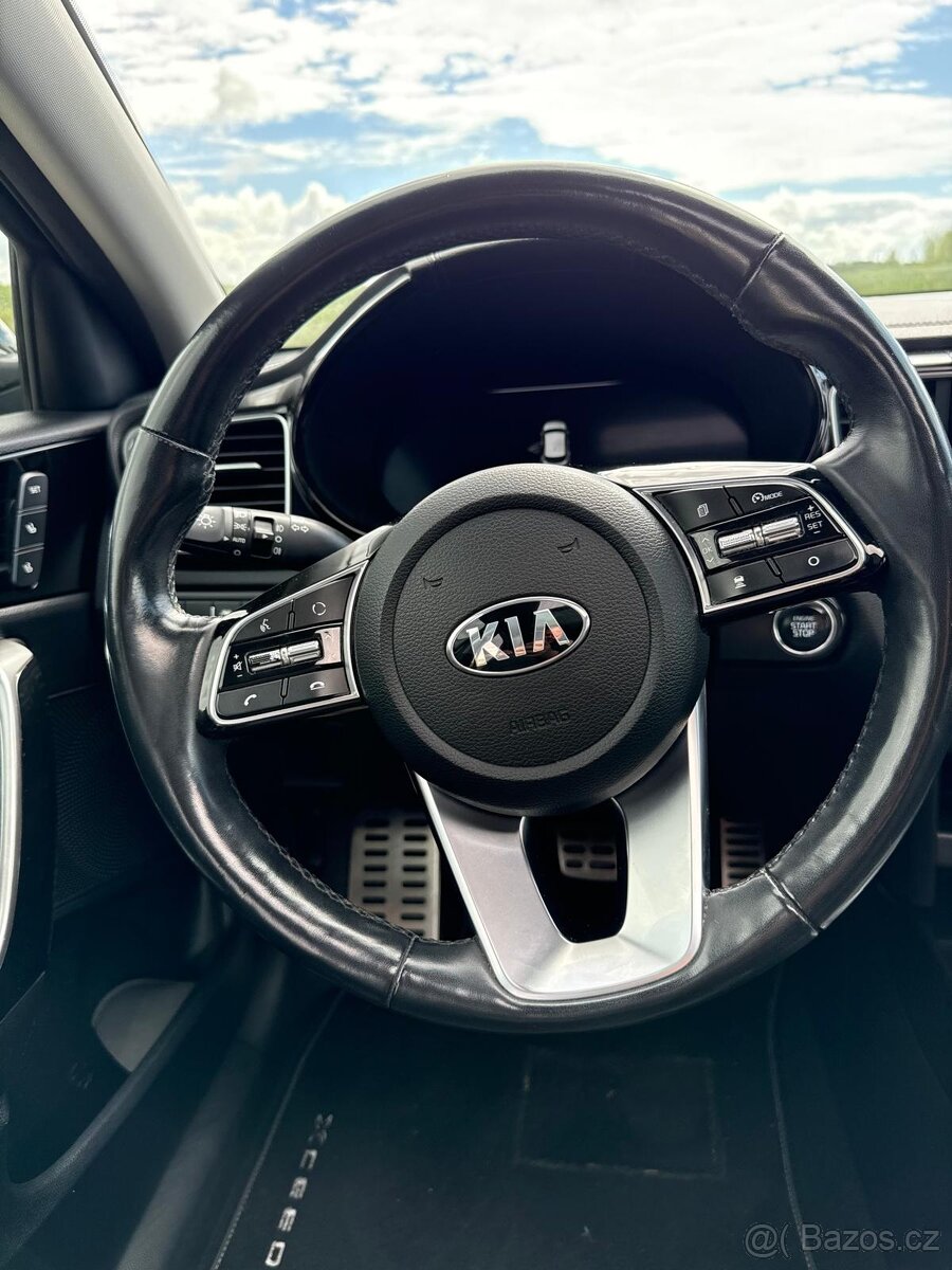 Prodám Kia Xceed - 8