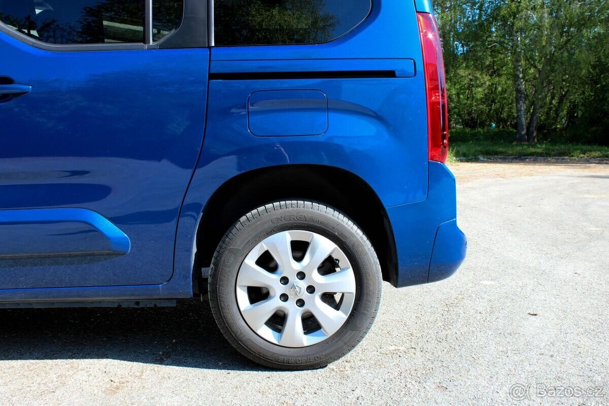 Opel Combo 1.5 CDTI Elegance Plus AT8 - 8