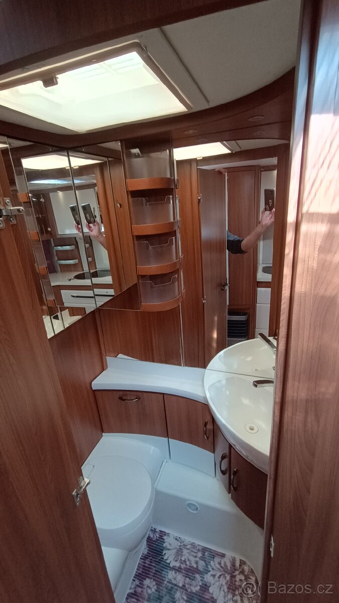 Hobby 560 Excelent, Mover, 2x předstan, nosič kol - 8