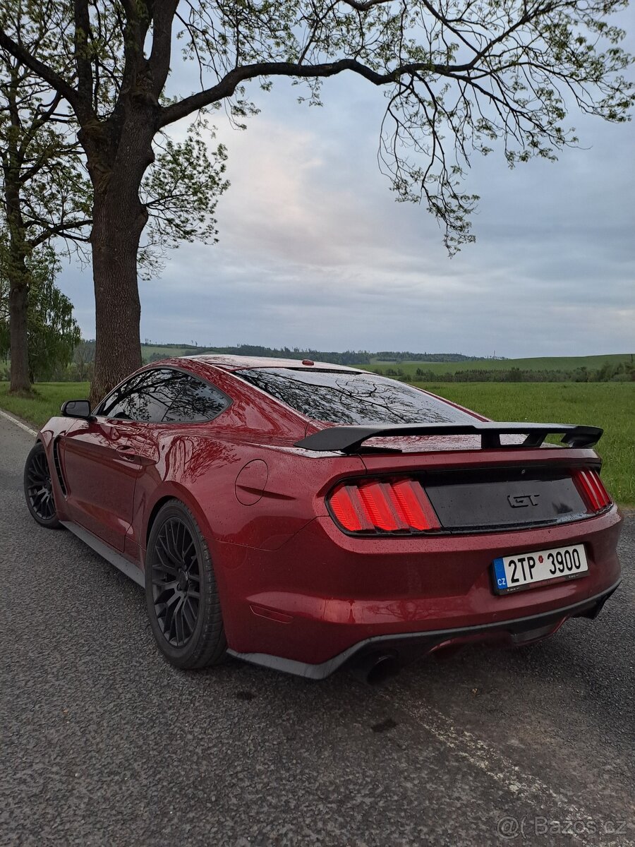 Ford Mustang GT sleva 25% - 8