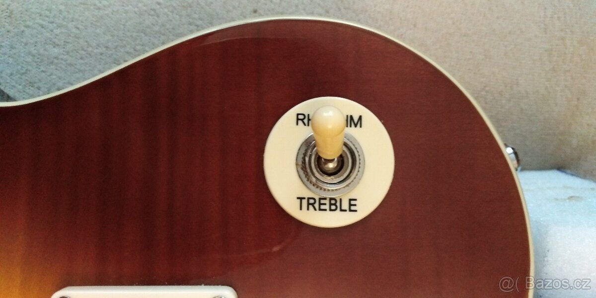 Prodám Vintage V100 Tobacco Sunburst Elektrickou kytaru - 8