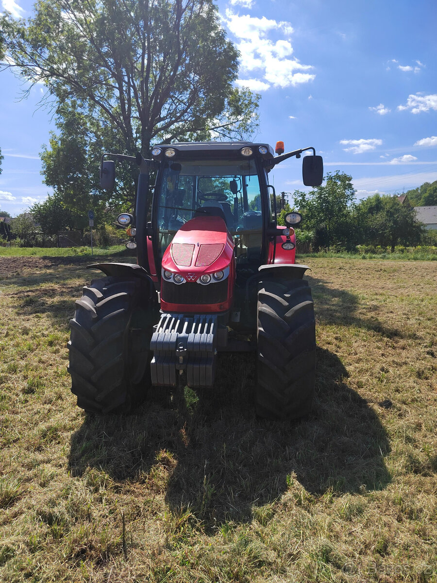 Traktor Massey Fergusson MF 5713S Dyna4 - 8