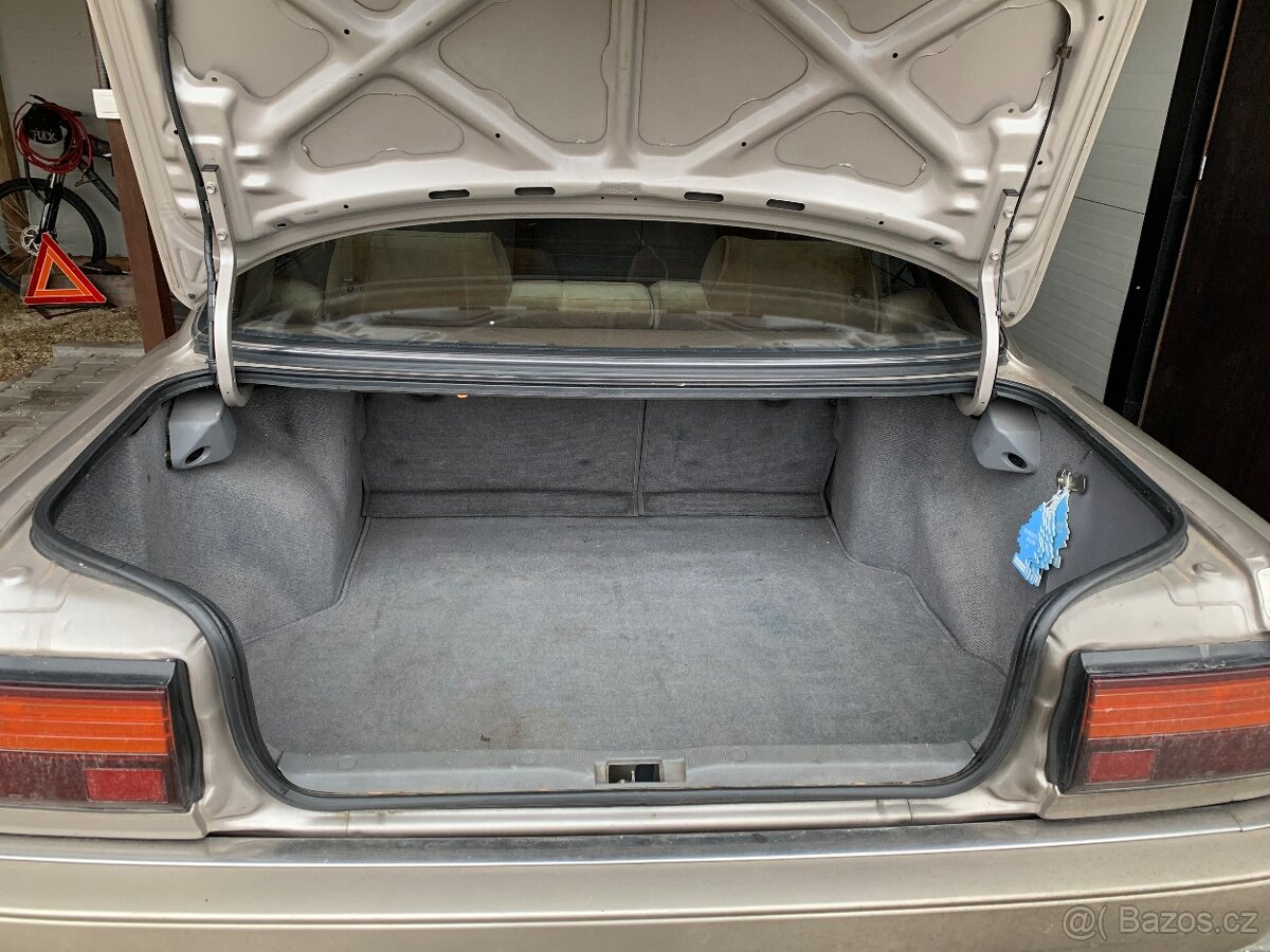 Toyota Camry 2.0TD - 8