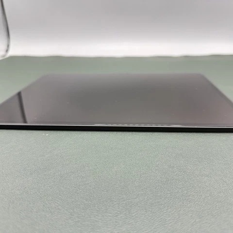 Apple iPad Pro 7 - 8