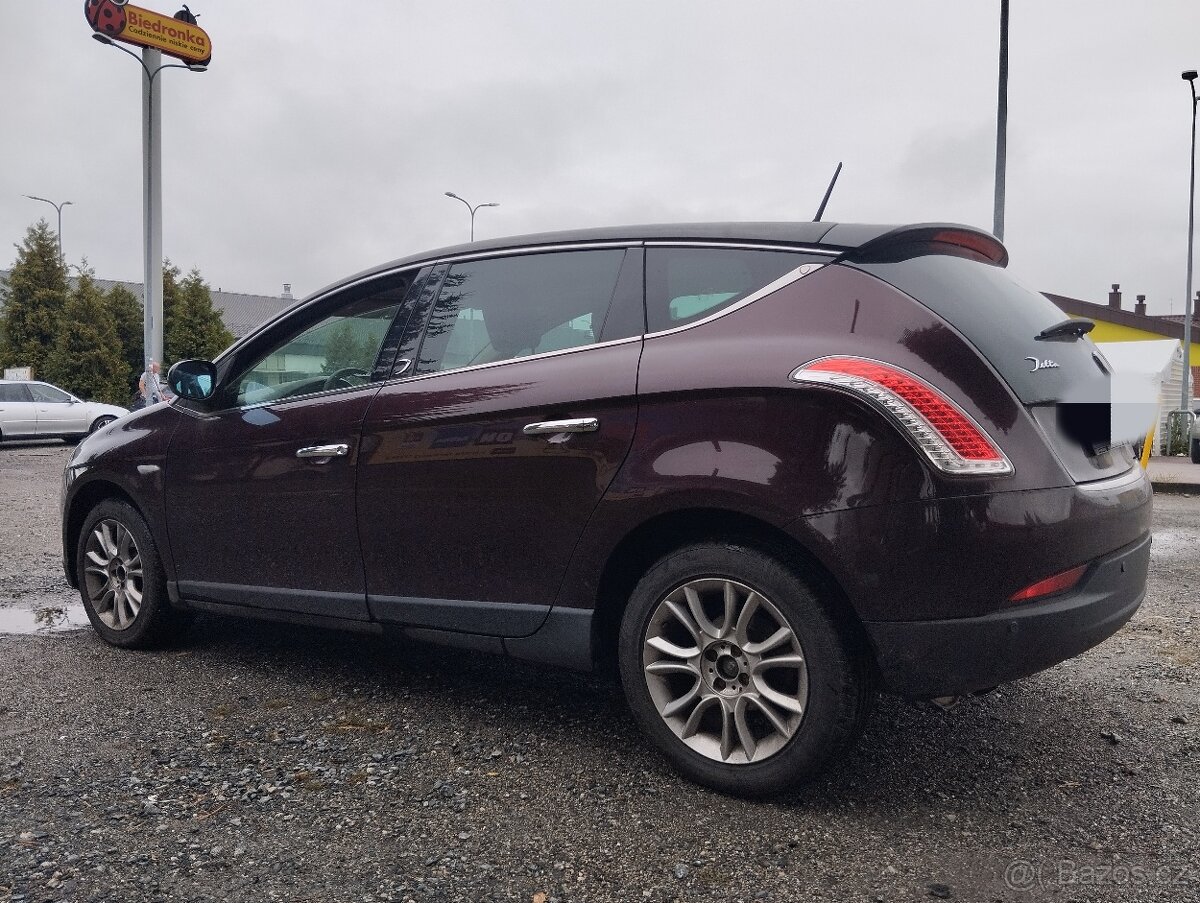 Lancia delta III 2 JTDM 121KW - 8