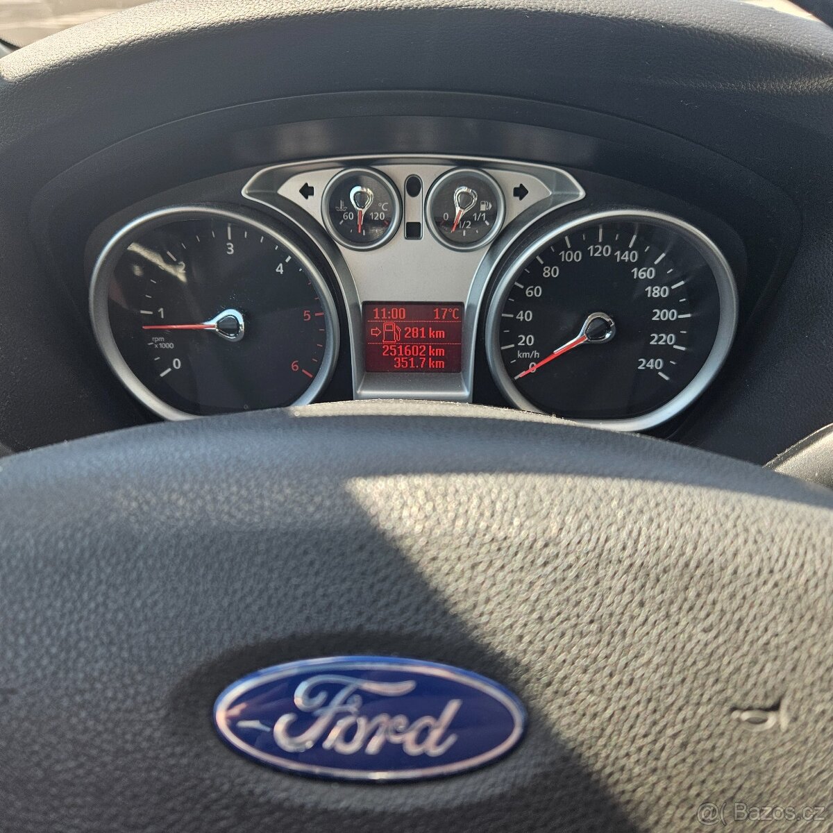 Ford Focus - 8