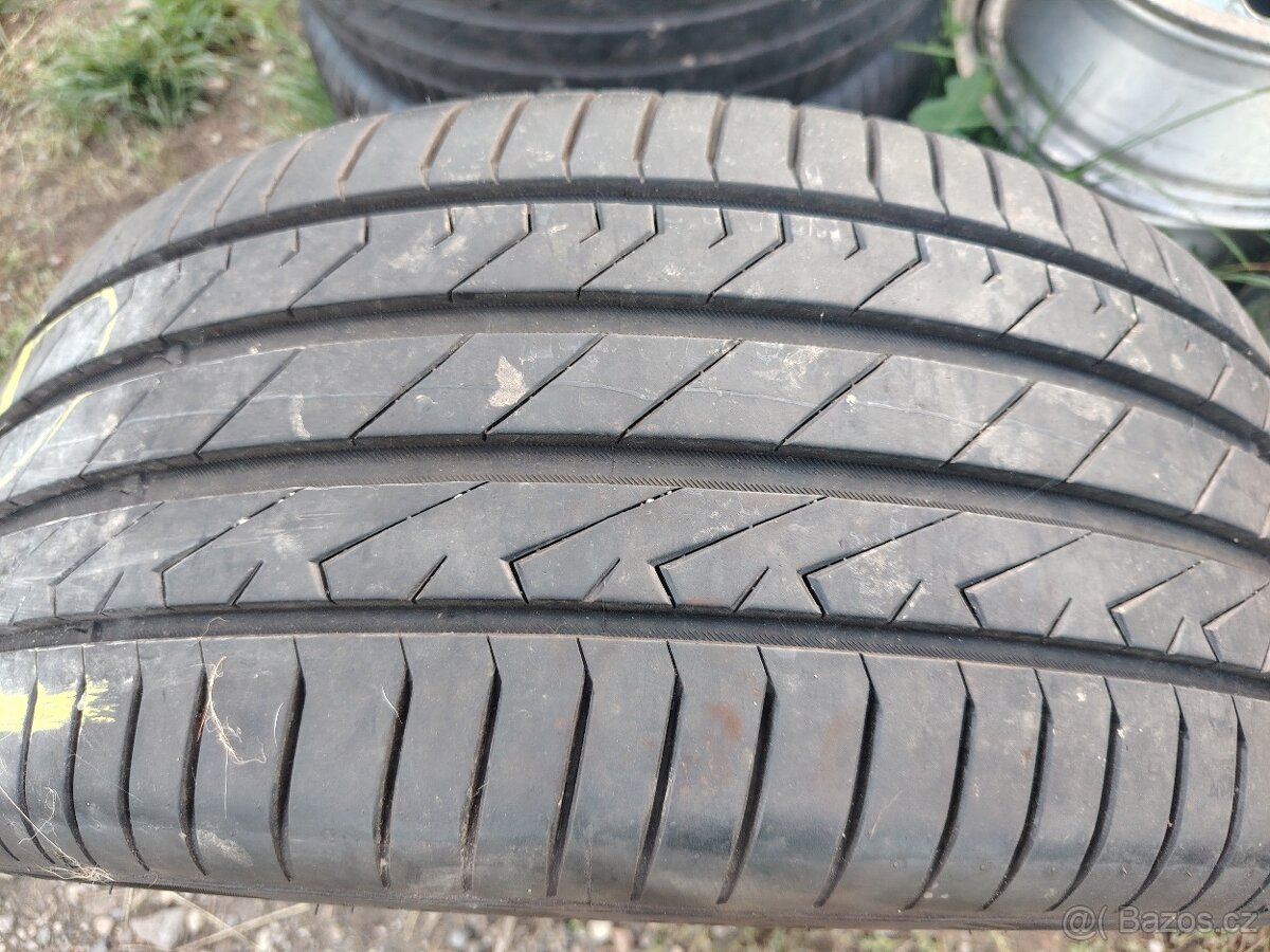 ALU kola Ford 18 - 8