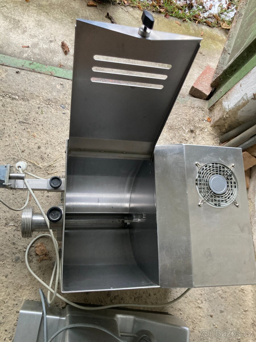 Stroj na výrobu těstovin Vicentia (Mod. 90) -profi - 8