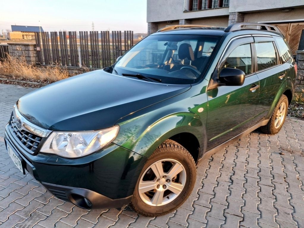 Subaru Forester,2.0 110 kw 4x4 Rezervace - 8