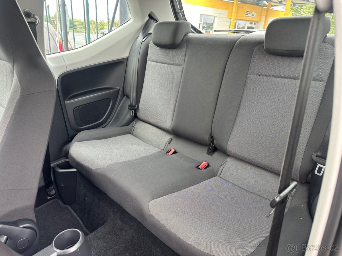 Volkswagen Up 1.0MPi GARANCE KM,PĚKNÝ STAV - 8