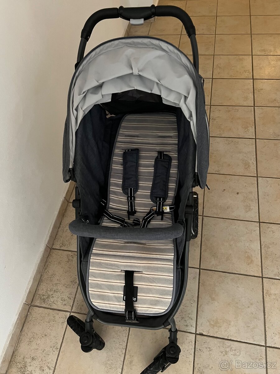 Prodám kočárek VALCO BABY - 8