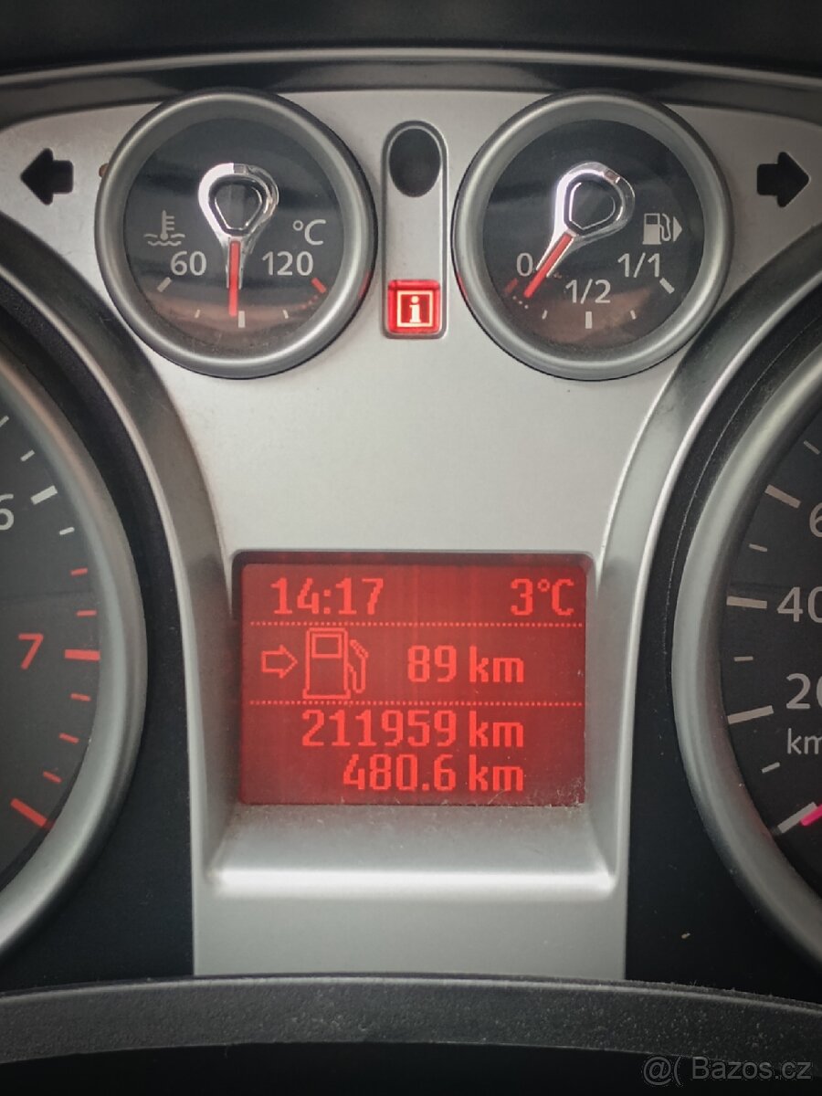 Ford Focus mk2 | 1.6 benzín | Nová STK - 8