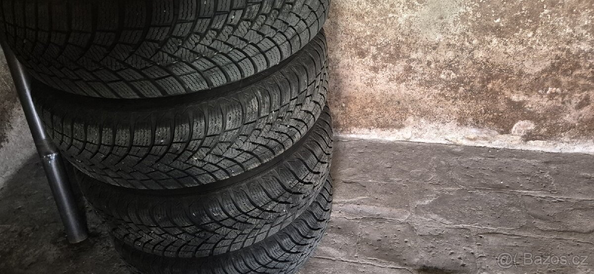 Pneumatiky Polaris s disky - 8