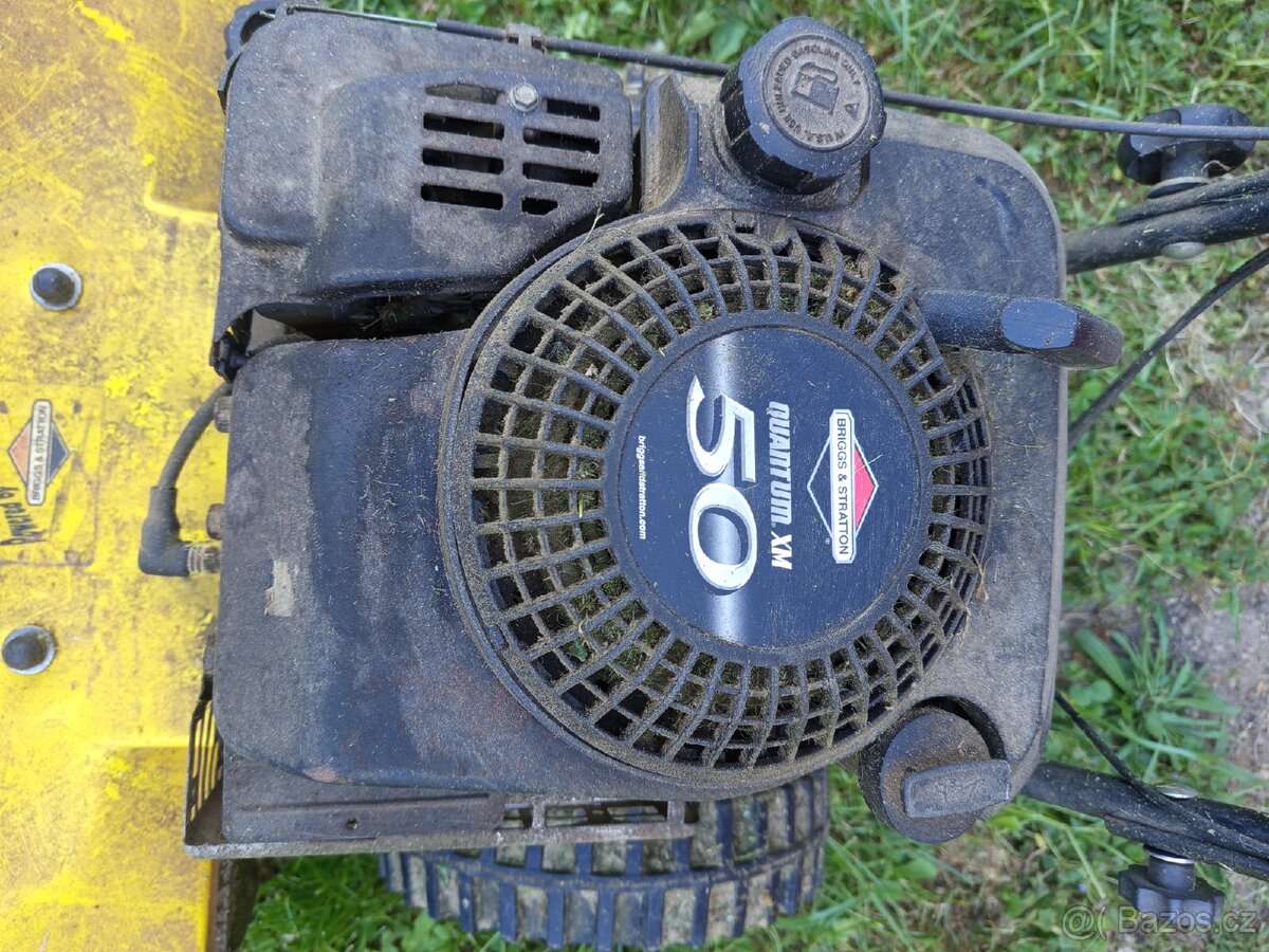 Bubnová benzínová sekačka - 8