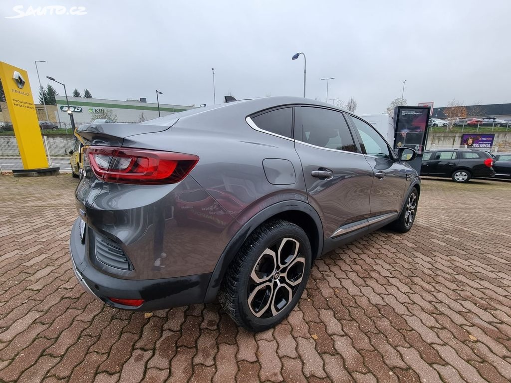 REZERVACE Renault Arkana, Techno full hybrid E-Tech - 8