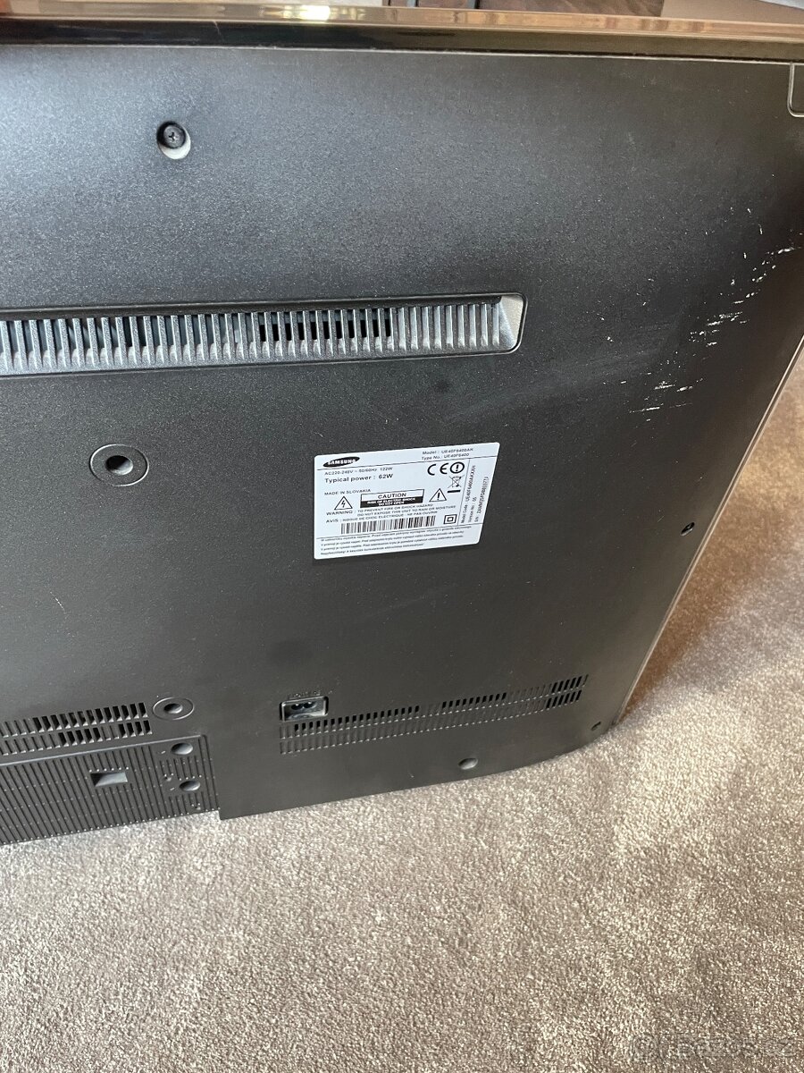 Televize Samsung UE40F6400 - 8