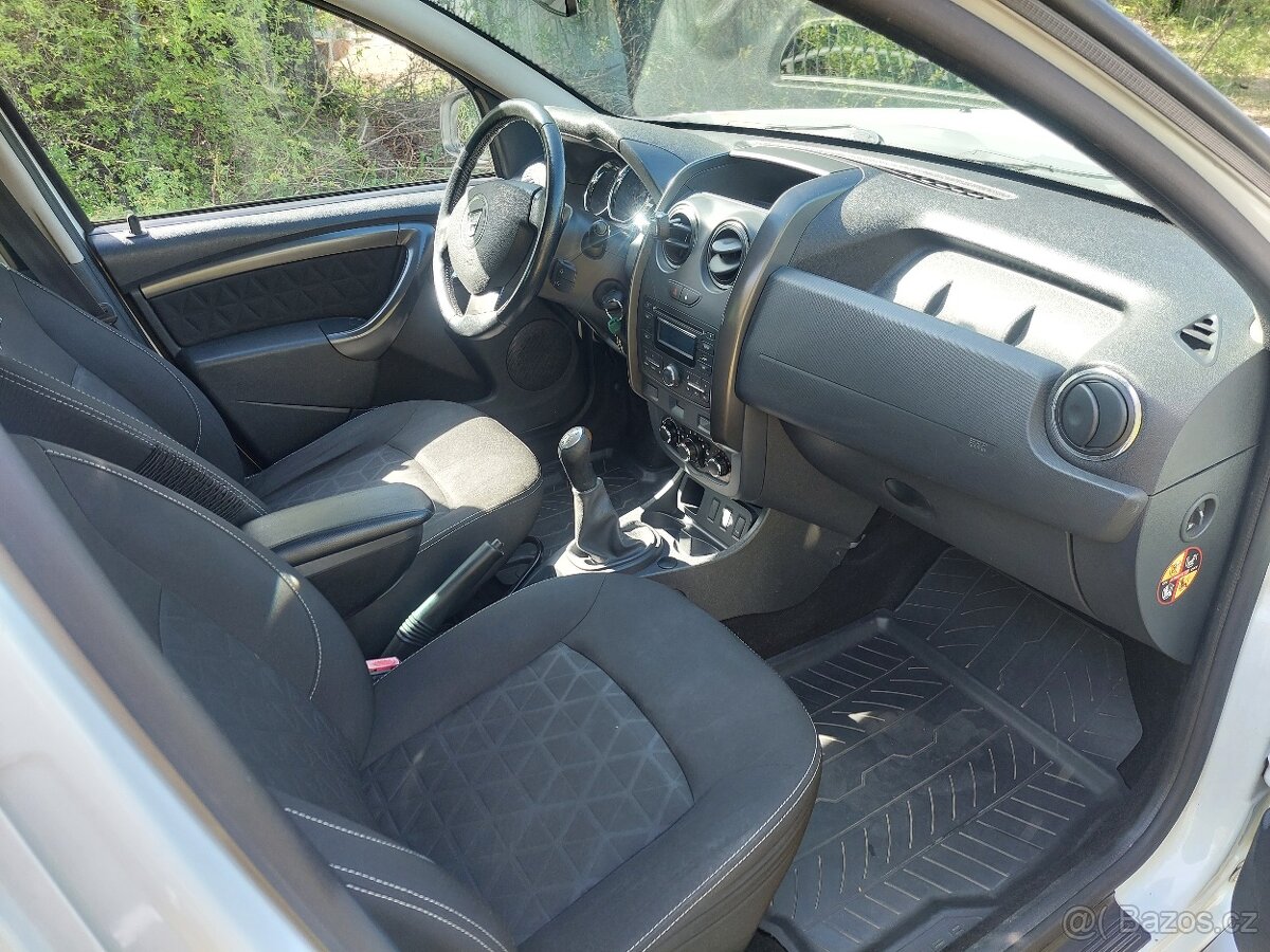 DACIA DUSTER r.v. 2014 - 8