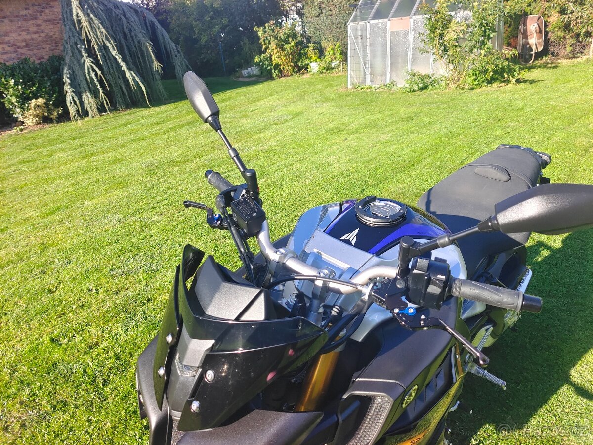 Yamaha MT-10 P, Ōhlins podvozek - 8