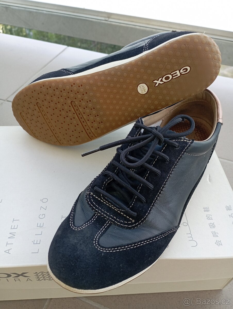 Dámské kožené tenisky - 8