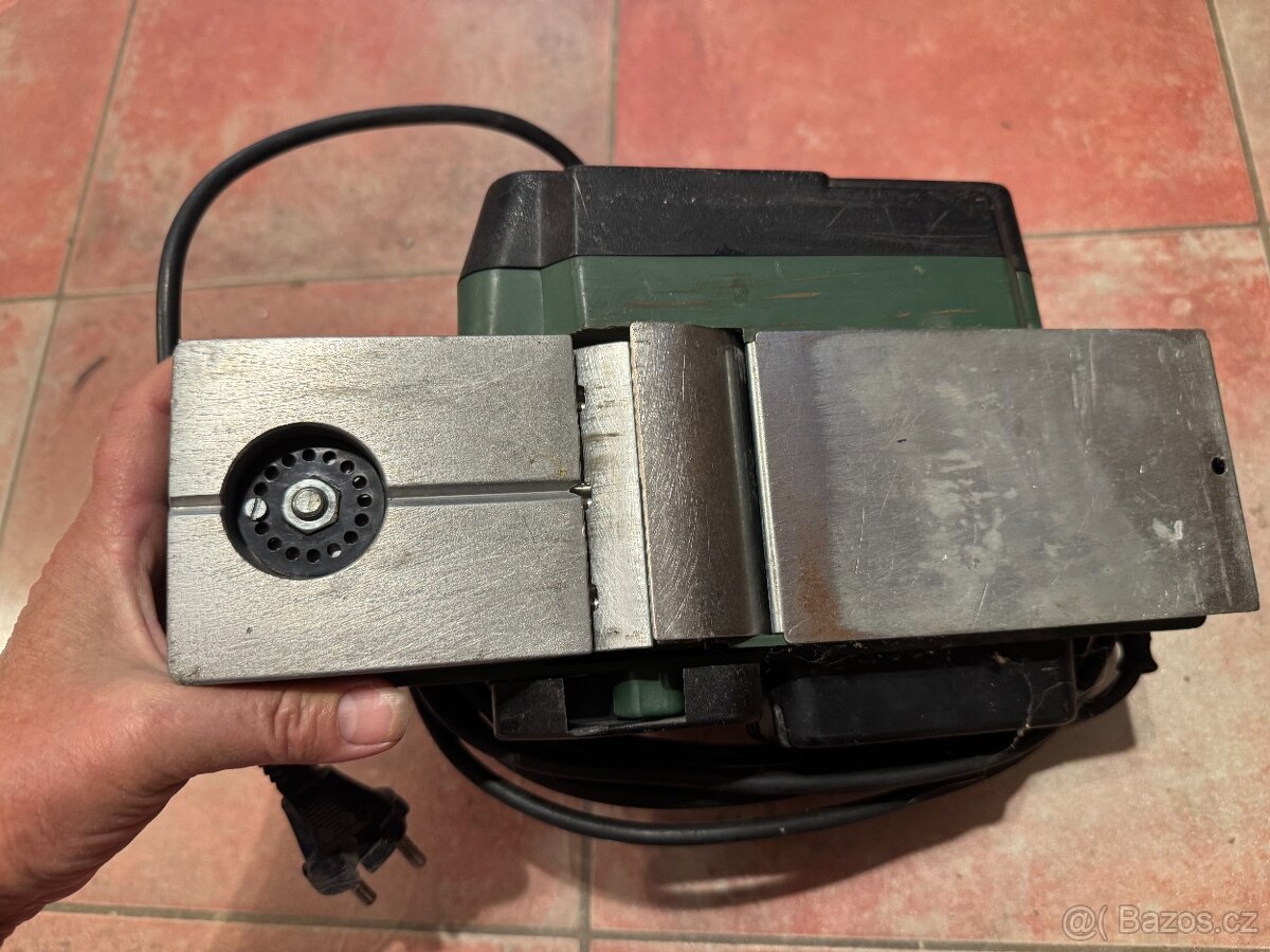 Elektrický hoblík Bosch PHP 150 - 8