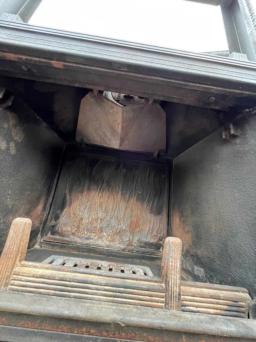 Litinová krbová vložka seguin se zdvihem 12kw - 8