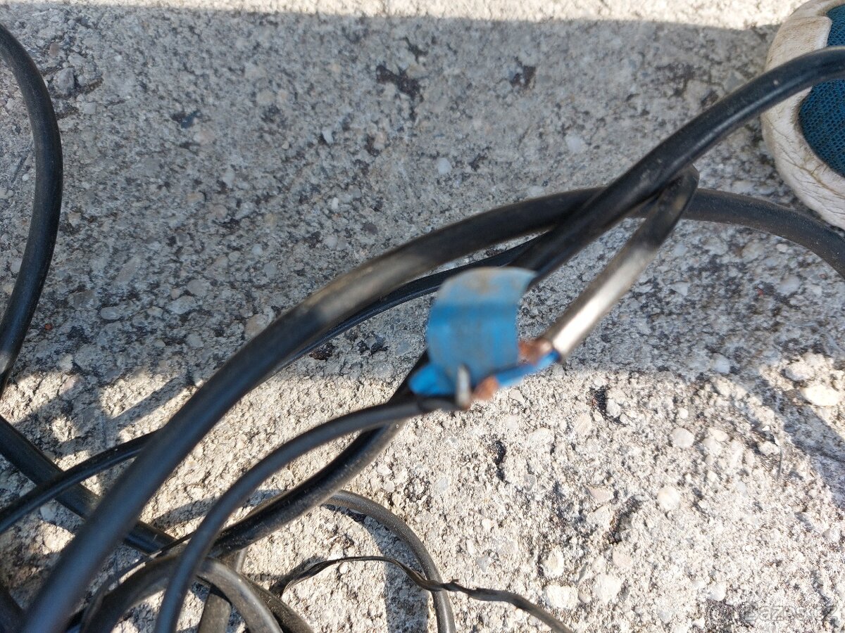 halogenove svetlo 12v - 8