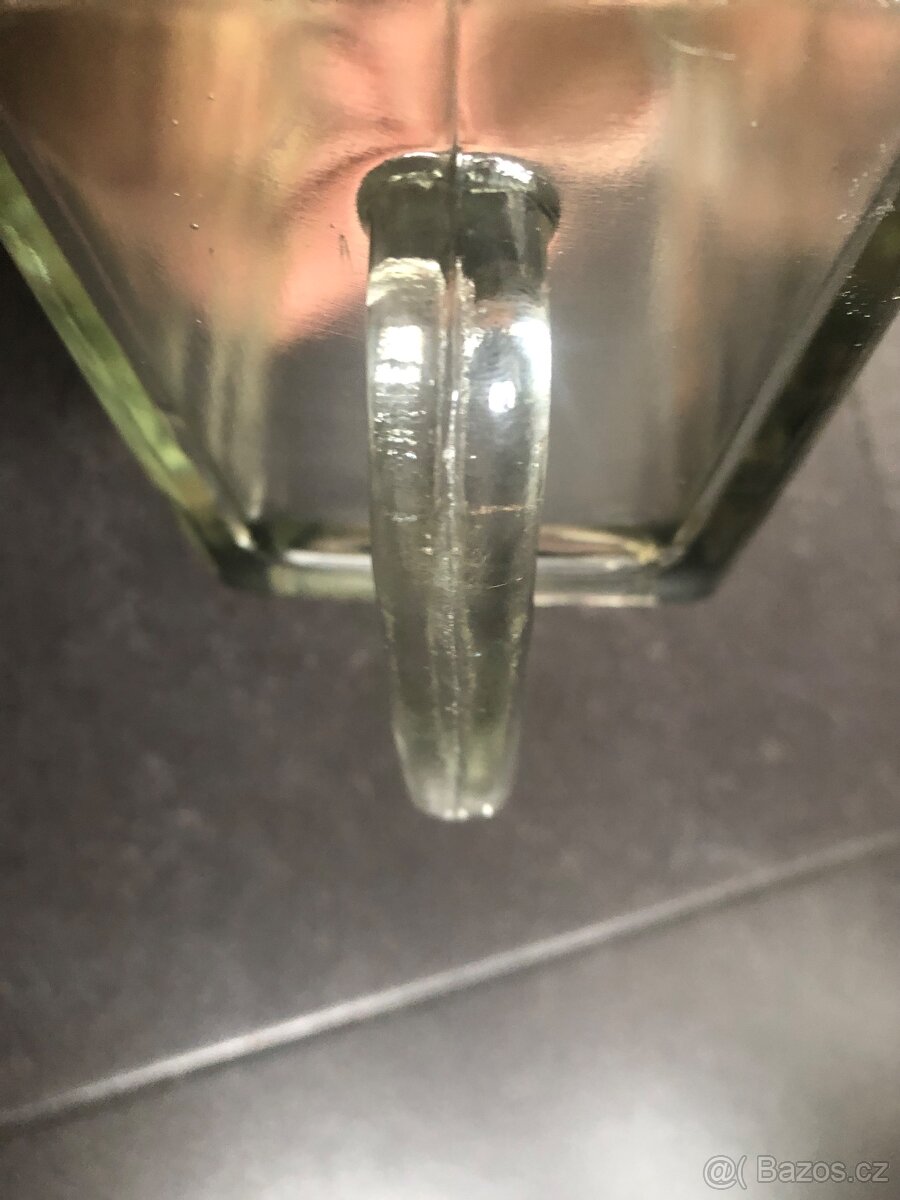 Skleněná dóza - 8