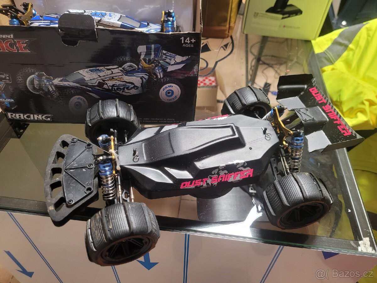 Nová 4WD buggy 1/12. brushless motor - 8