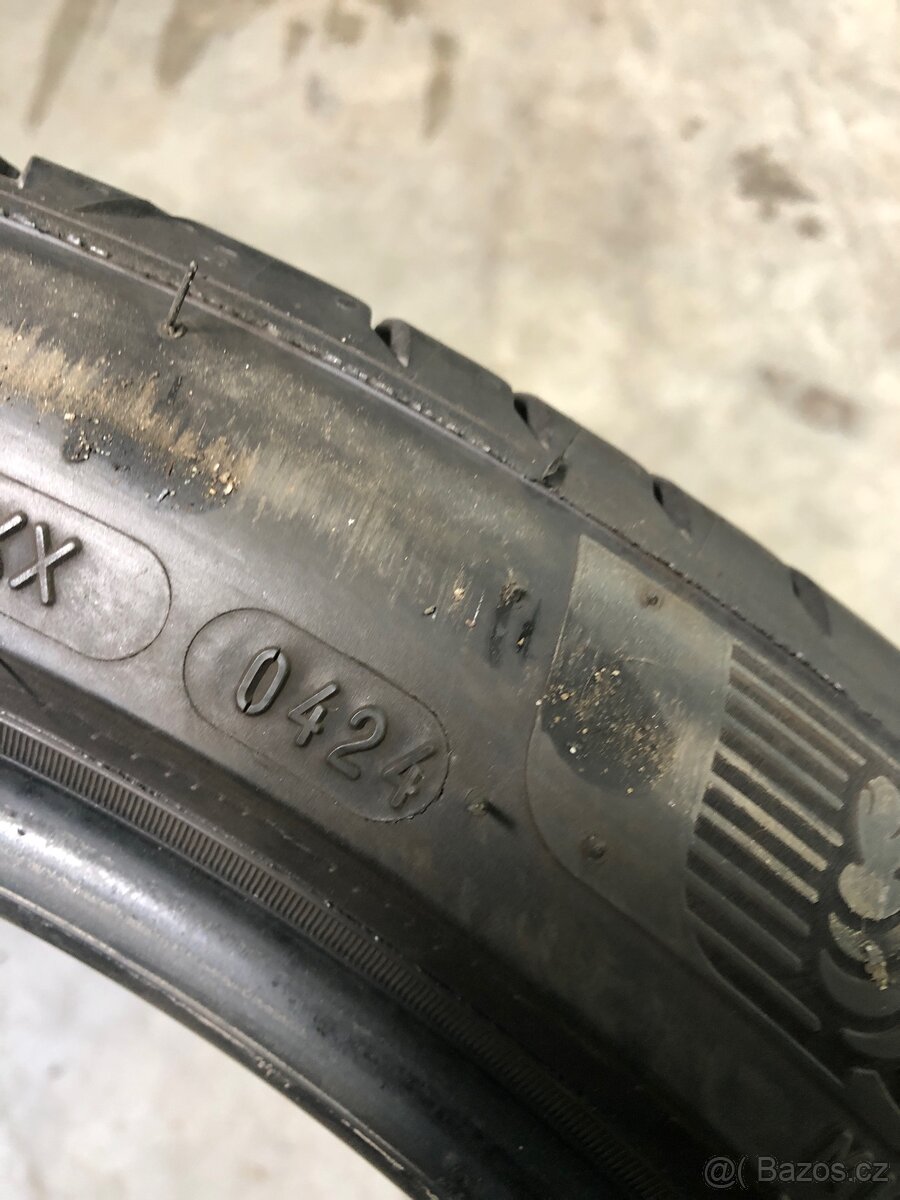 Letní pneu 275/35/20 - 8