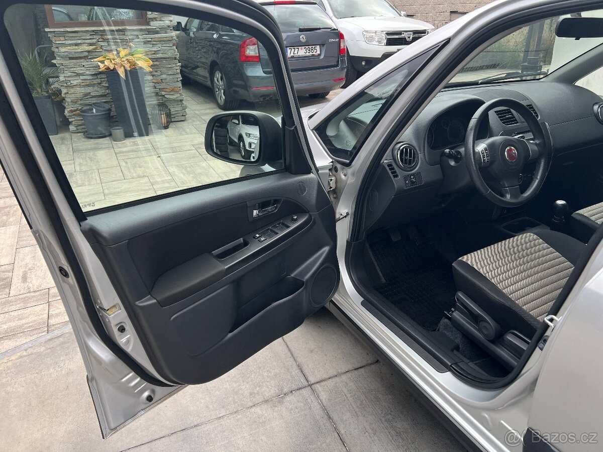 Fiat Sedici 1.6i 88KW 4x4 1.MAJ.TAŽNÉ LETNÍ+ZIMNÍ BEZ KOROZE - 8