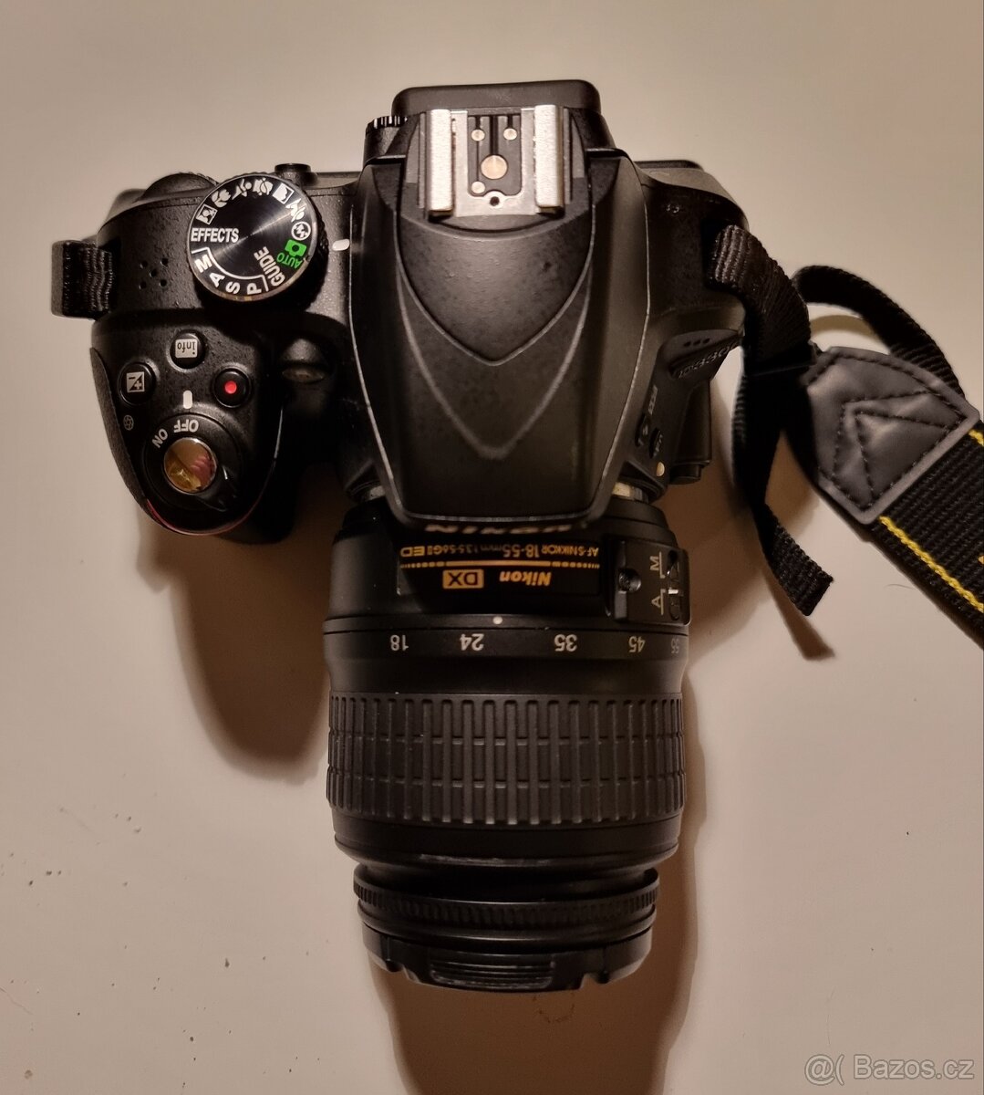 Zrcadlovka Nikon D3300 - 8