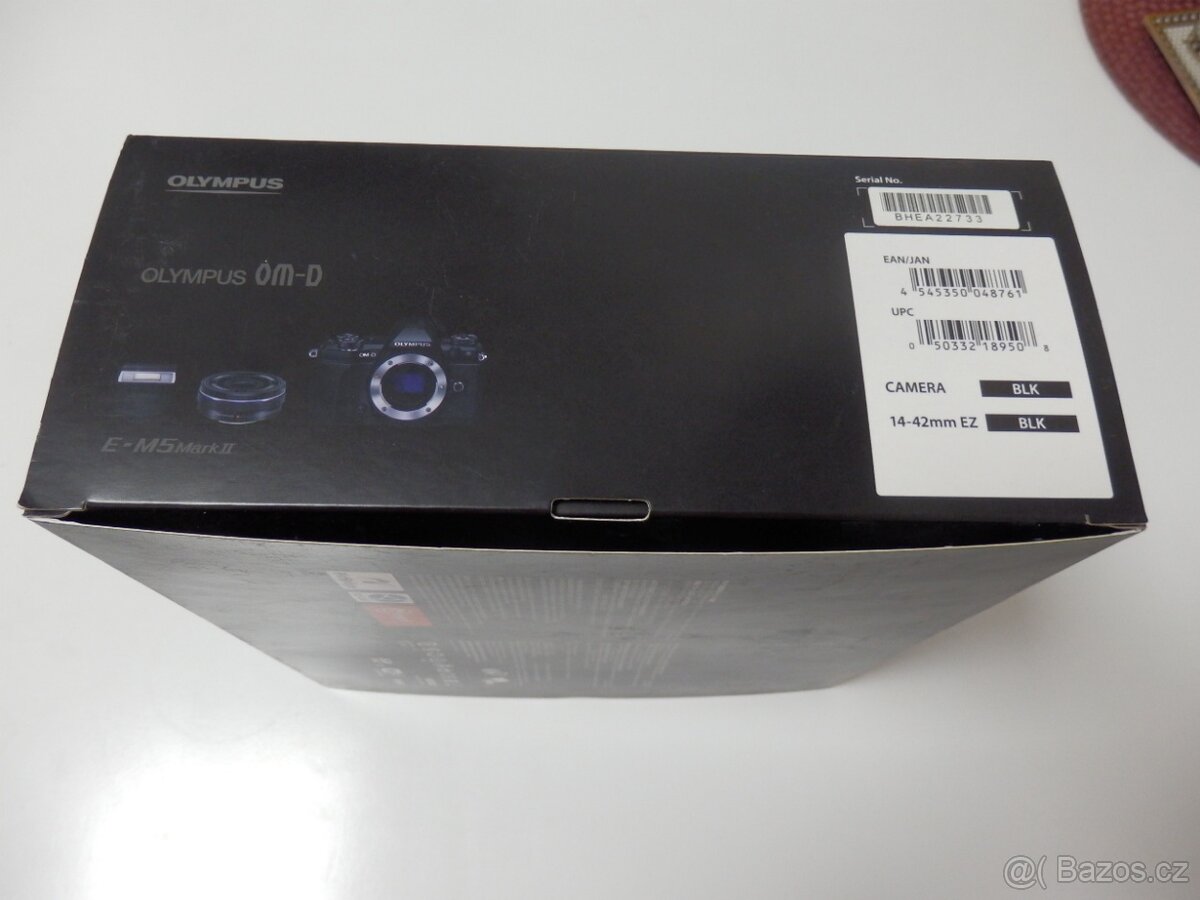 Olympus OM-D E-M5 Mark II + 14-42 mm EZ černý - 8