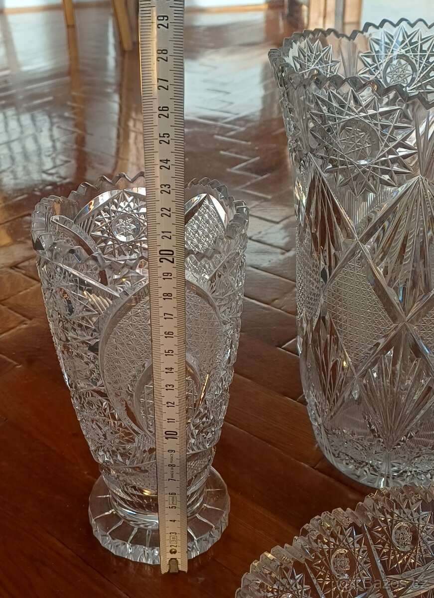 Broušené vázy, mísy, podnosy - 8