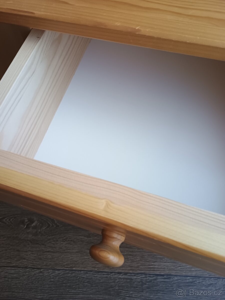 Noční stolky - 8