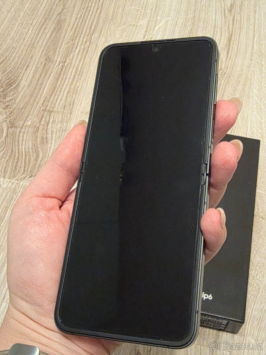 SAMSUNG GALAXY Z FLIP6 - VÝMĚNA ZA IPHONE 16 - 8
