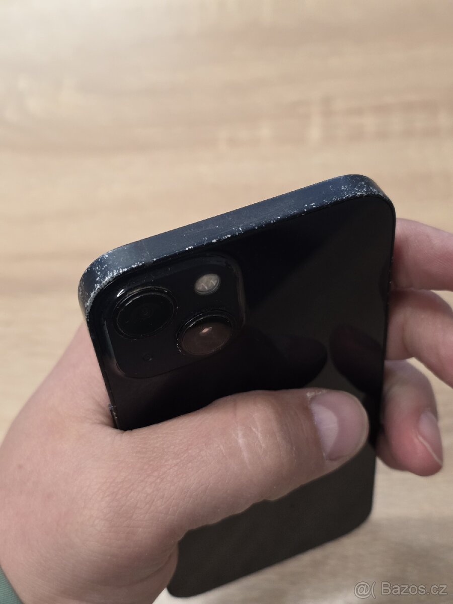 iPhone 13 128GB - 8