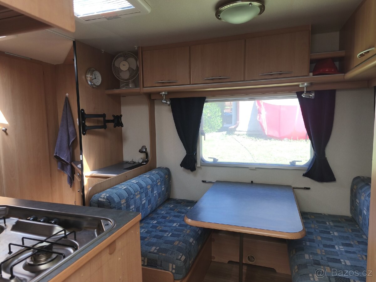 Karavan ADRIA 432 PX s elektrickými pojezdy - 8