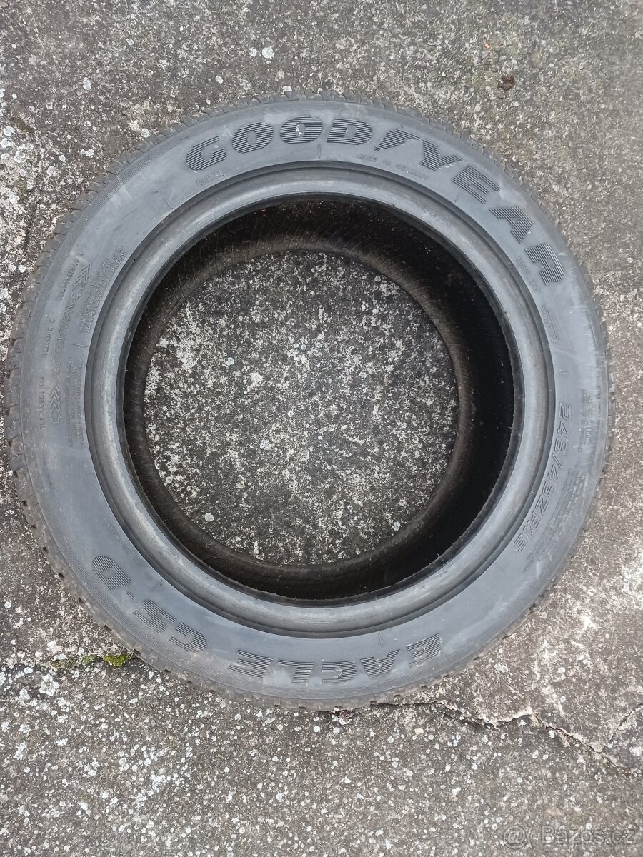 Pneu Pirelli Rosso, Uniroyal Rally, Michelin Classic - 8