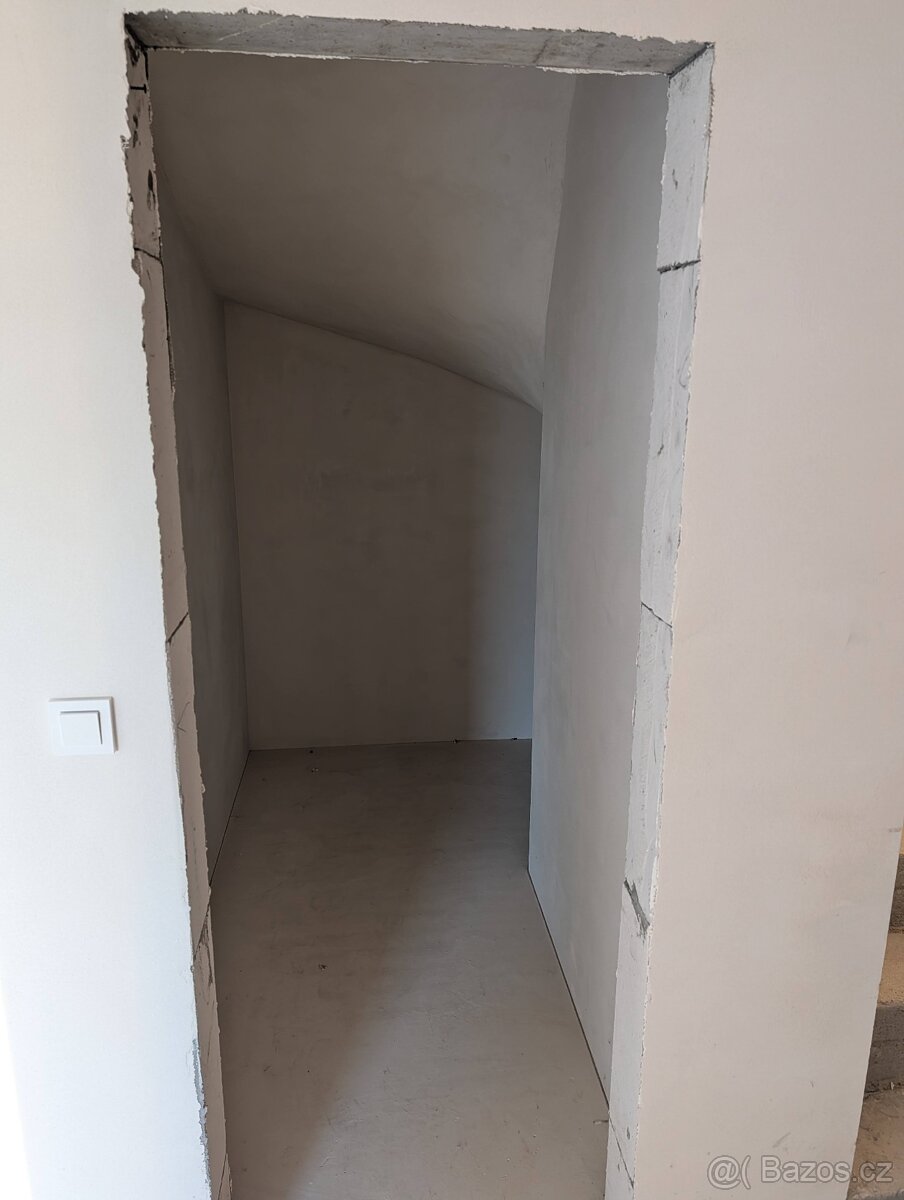 Prodej rodinného domu 171 m², pozemek 734 m² Hrušky u Brna - 8